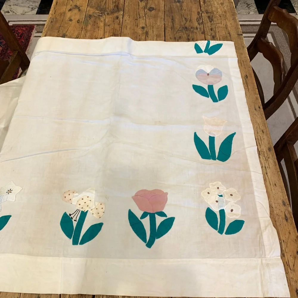 2 Panels Vintage Appliqué Flower Curtains Retro Boho 5’ X 32” Cottage Core Lily